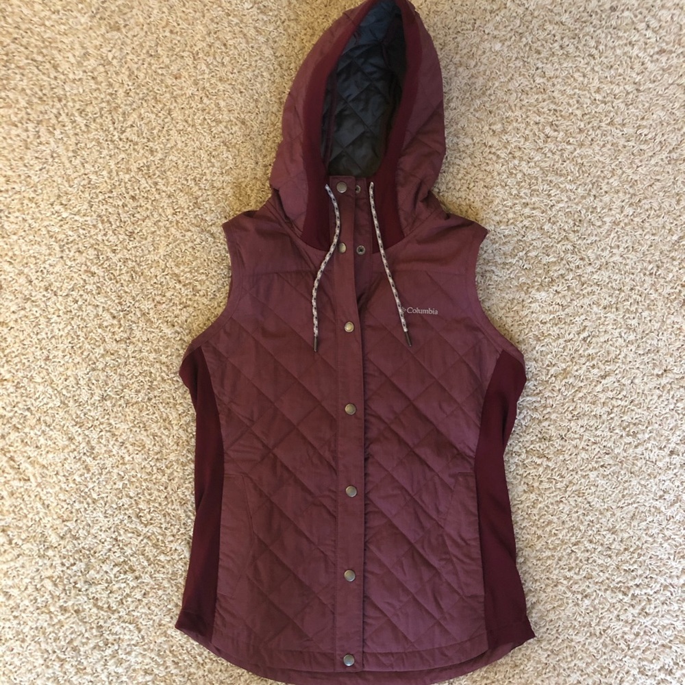 Columbia Hooded Vest